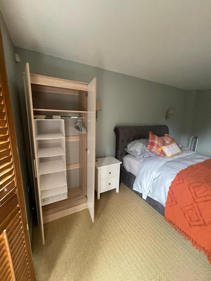 Entire Seaside Luxury Home With On Site Parking! Poole Exteriör bild